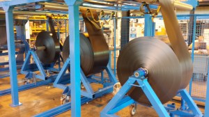 Winders on carriage -  Width : 420 mm - Diameter : 1000 mm - Speed : 100 m/min